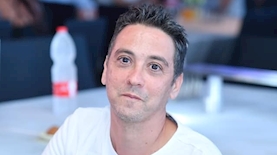 גל חזיזה, צילום: אבי אלפסי